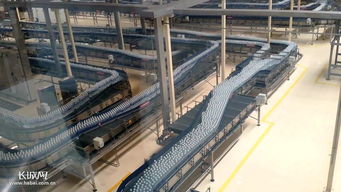 日產飲料8萬瓶 年產方便面120億包 帶你看看世界規模最大食品廠 速度最快的流水線 衣服